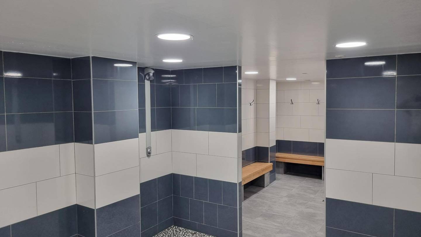 Rénovation éléctrique des vestiaires du Complexe à Salon de Provence (13300).