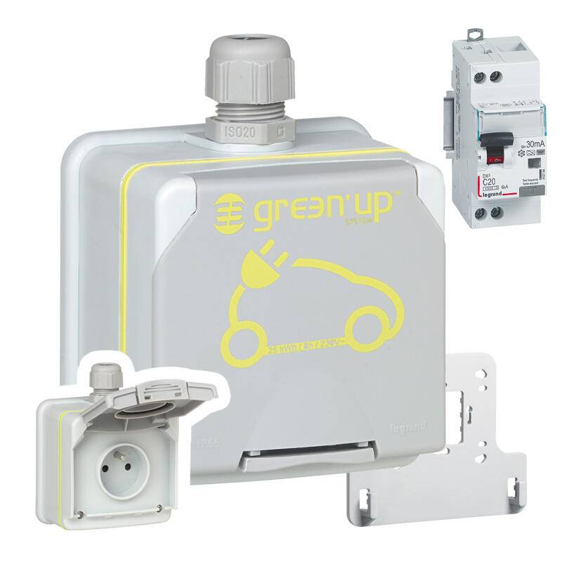Installation de prises renforcées Green Up de Legrand pour charge de véhicule électrique sur Aix en Provence